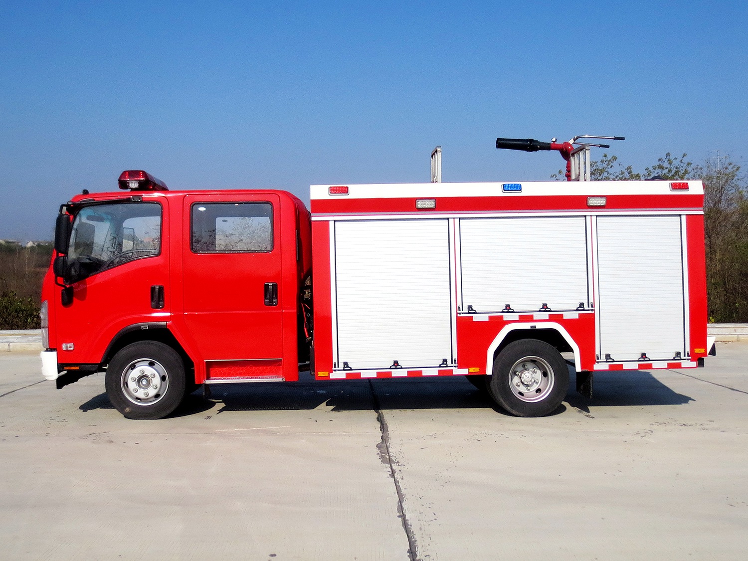 慶鈴700P3.5立方泡沫消防車