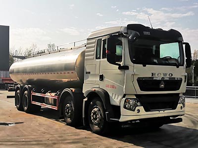 重汽豪沃奶罐車