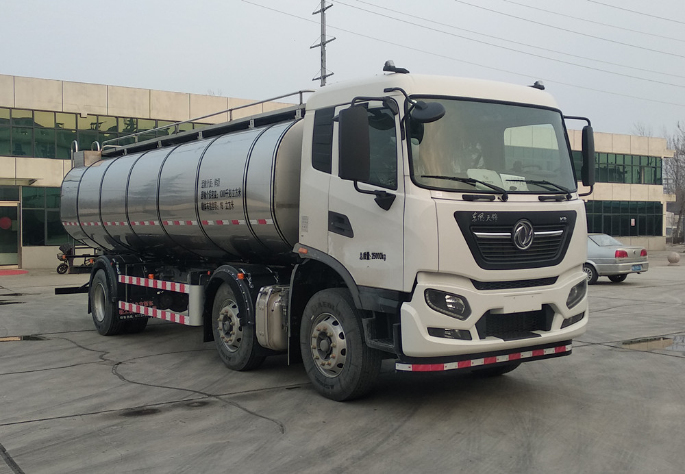 東風天龍型鮮奶運輸車