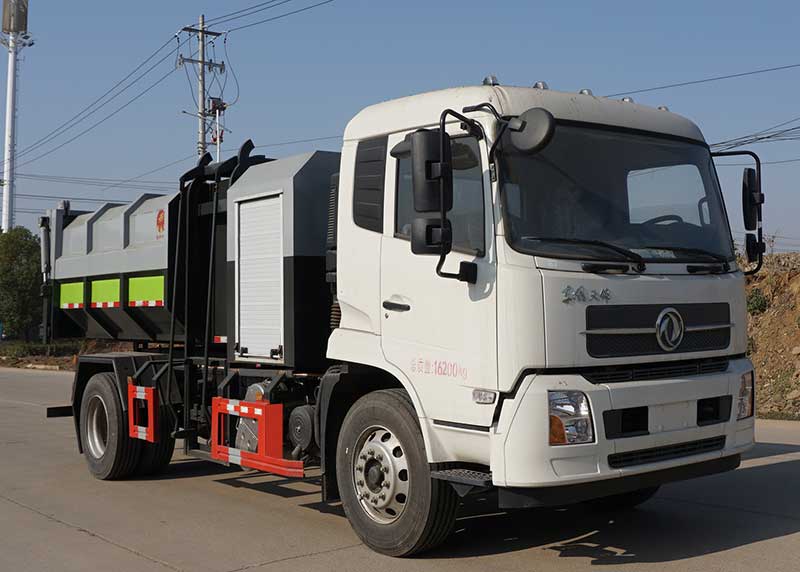 東風牌天龍自卸車