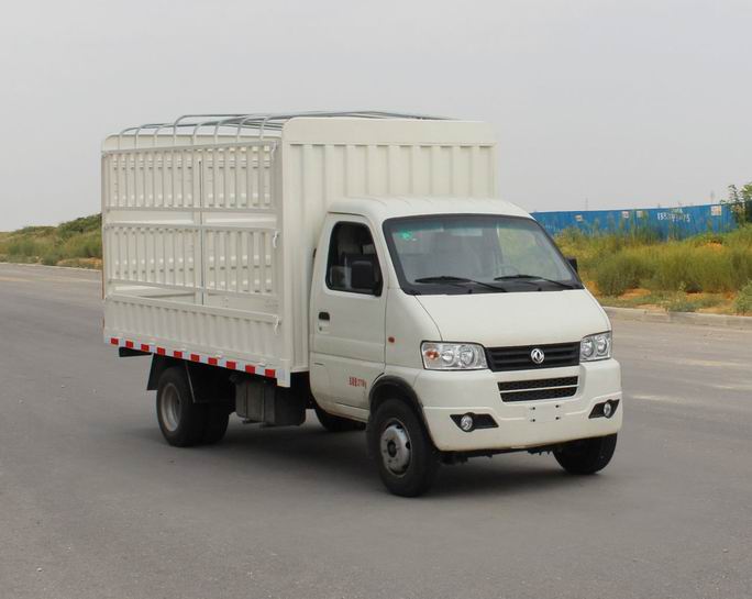 東風(fēng)牌倉柵式運(yùn)輸車
