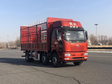 解放牌倉柵式運輸車